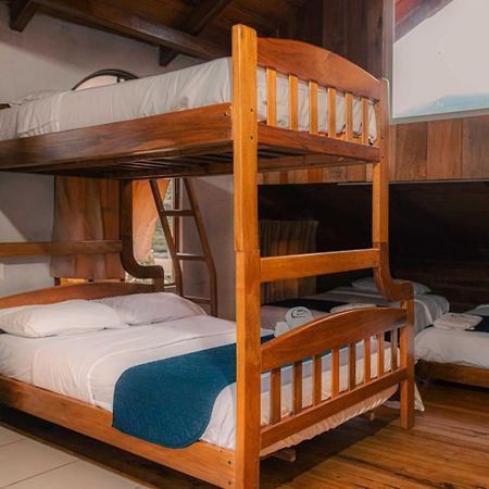Casa Cultural Mindo Hotel Bagian luar foto